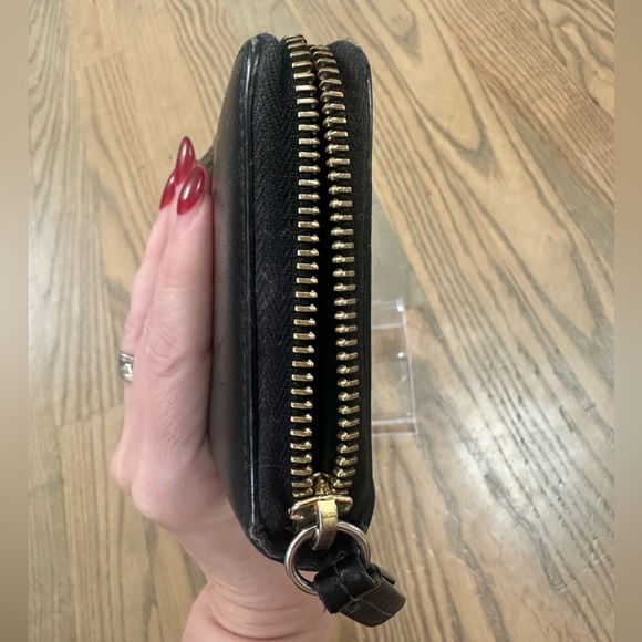 Gucci Sherry Line Long Zipper Wallet with Gold Buckle - Picture 5 of 8